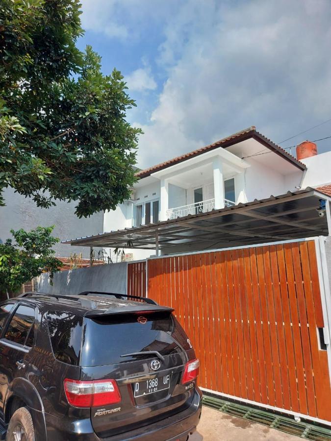 הוילה Jk House בנדונג מראה חיצוני תמונה